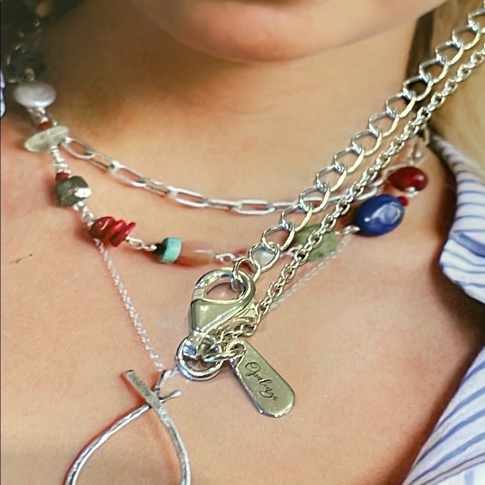 Silver Dragonfly Pendant Necklace - Picture 5 of 6
